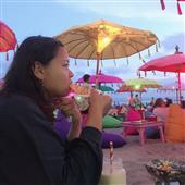 Tỷ 