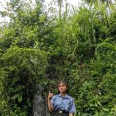 Thầ