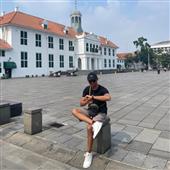 Thế