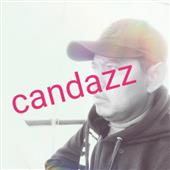 Tám