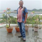 Nhậ