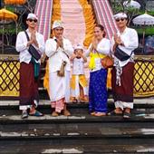 Nhậ