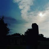 TIỆ