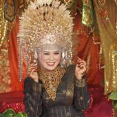Nhậ