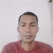 Thầ