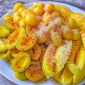 lục
