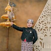 Thầ