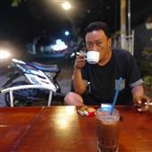 THẦ