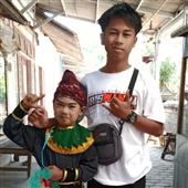 giả