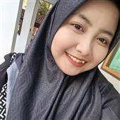 Thậ