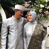 Tự 
