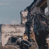 Tỷ 