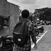 Trự