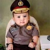 Thậ