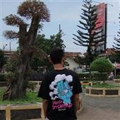 Thế