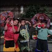 Thầ