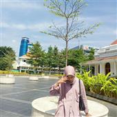 Thầ
