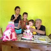 Thầ